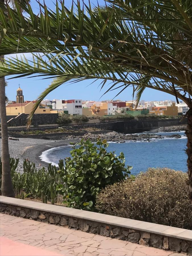 شقة Caleta de Interián  في Playa Bonita المظهر الخارجي الصورة